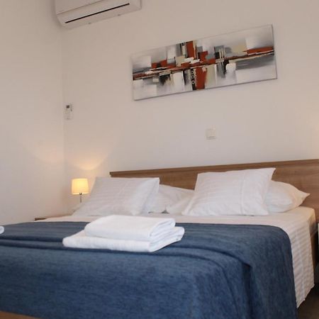 Apartment Valerija Kaštela Buitenkant foto
